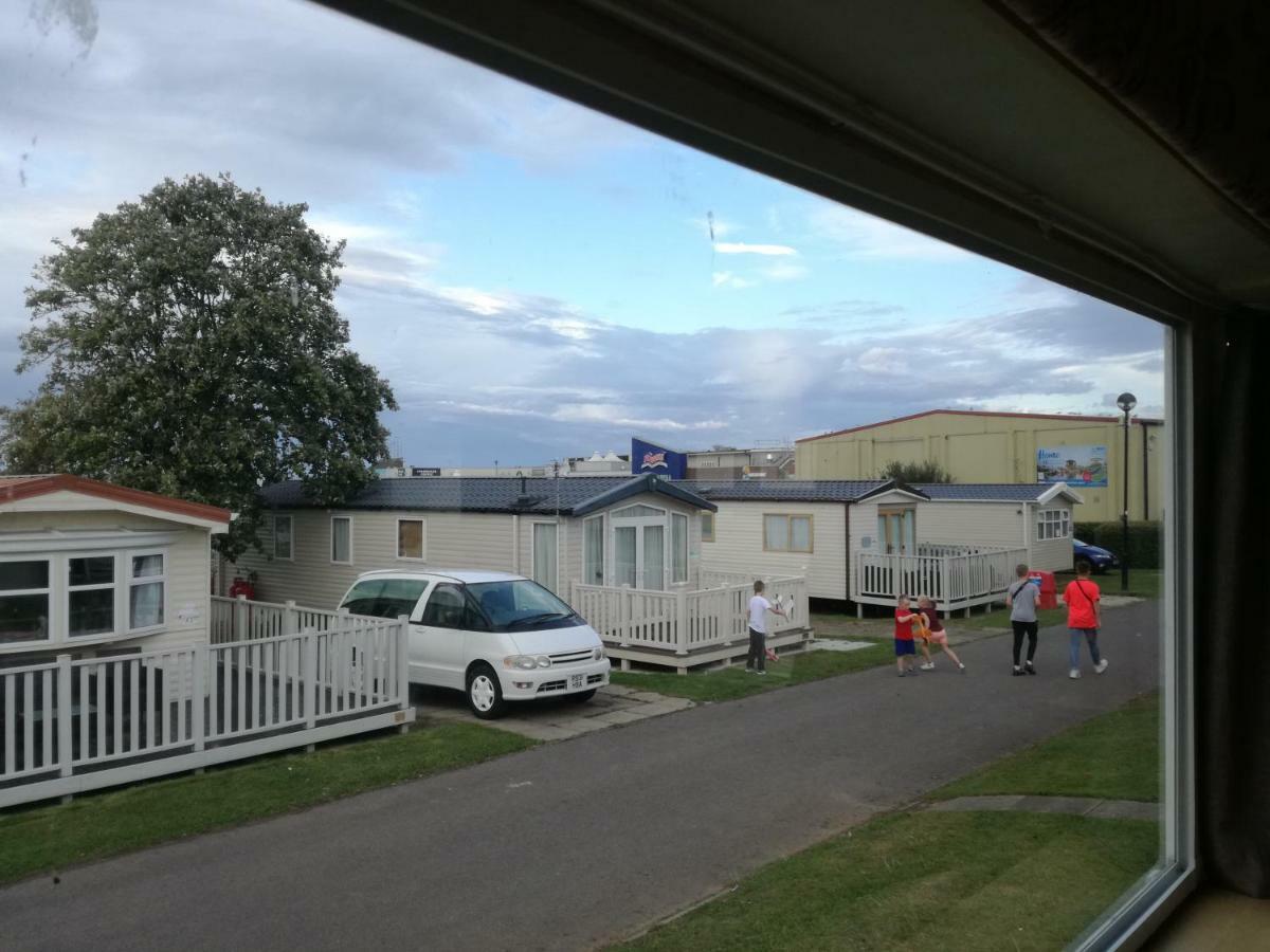 Happy Days Caravan Primrose Valley Filey Zewnętrze zdjęcie